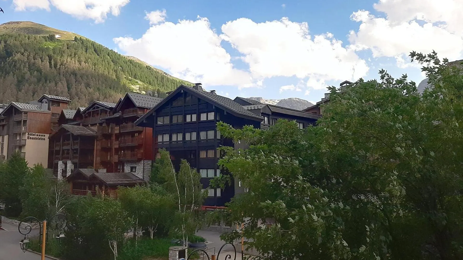 Apartamento Studio Confort Au Centre De Val D'Isere Avec Balcon - Proche Pistes, Wifi, Local A Ski - Fr-1-518-113 França